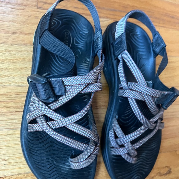 Chacos - Picture 3 of 4